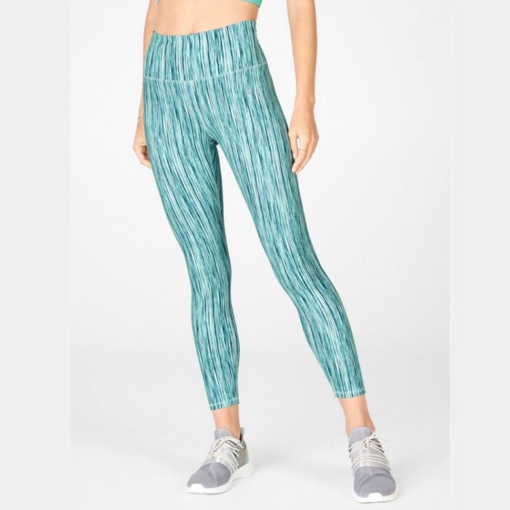 Fabletics Powerhold Printed Leggings 7/8 in Rush Blue
